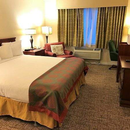 Отель Ramada By Wyndham Draper, Utah Экстерьер фото