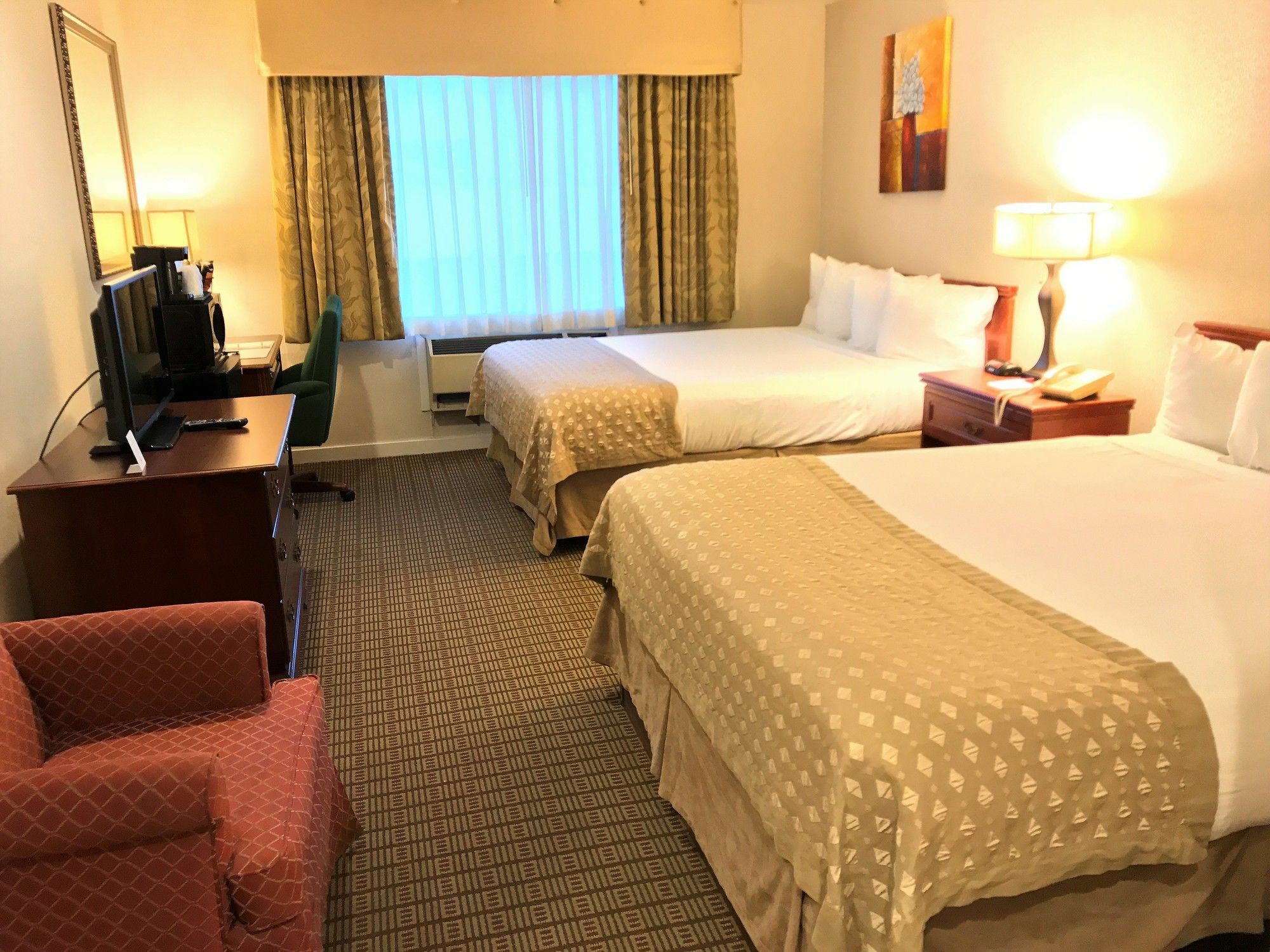 Отель Ramada By Wyndham Draper, Utah Экстерьер фото