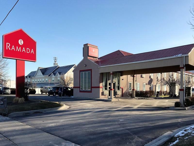 Отель Ramada By Wyndham Draper, Utah Экстерьер фото